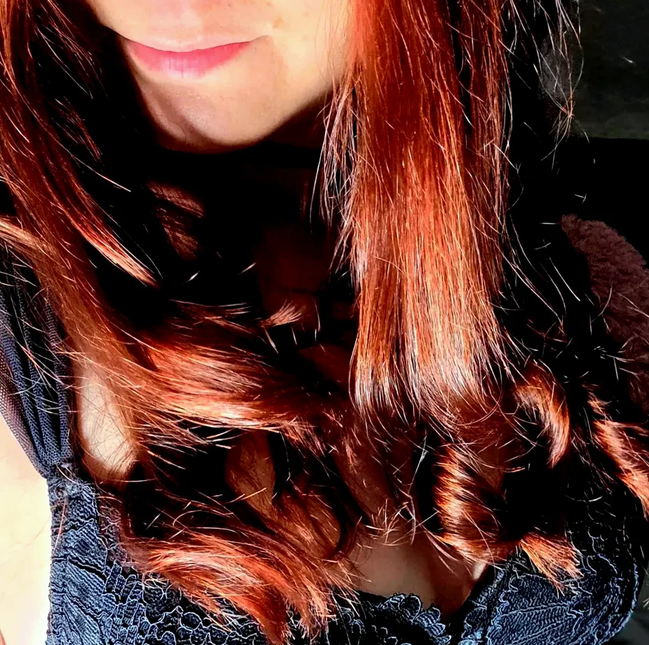 Elvira, 29
