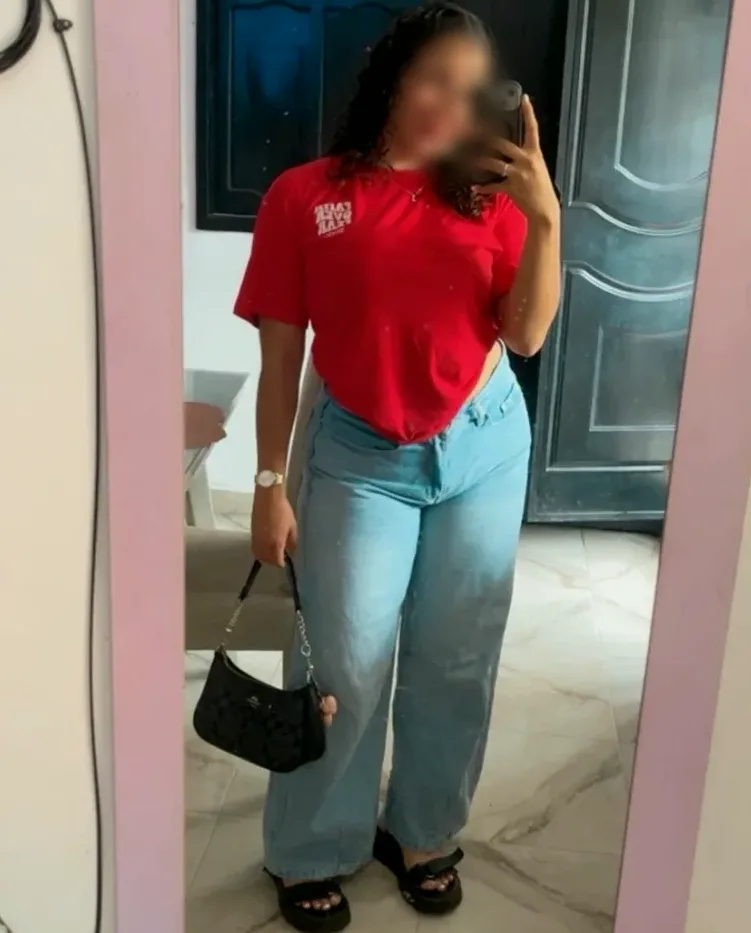 Jenny, 24