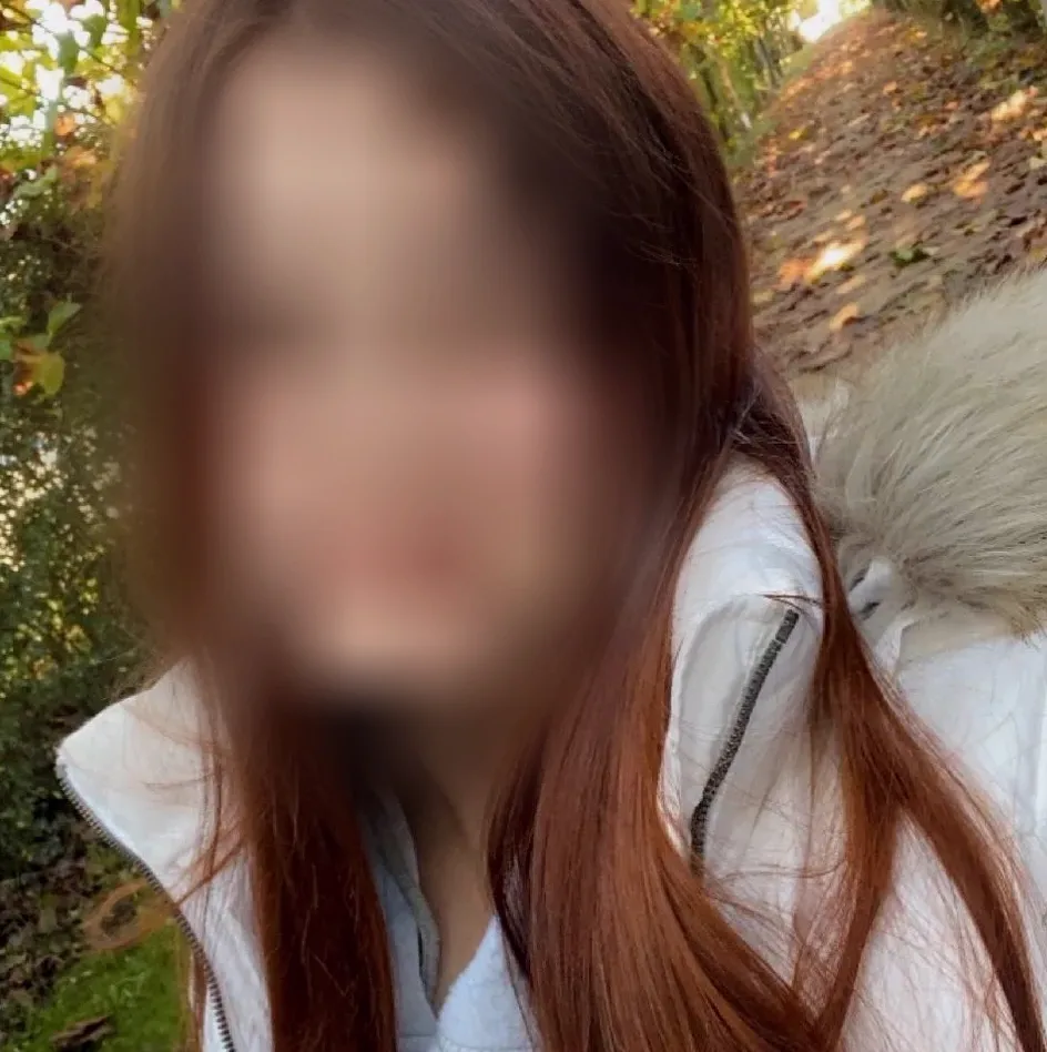 Karin, 21
